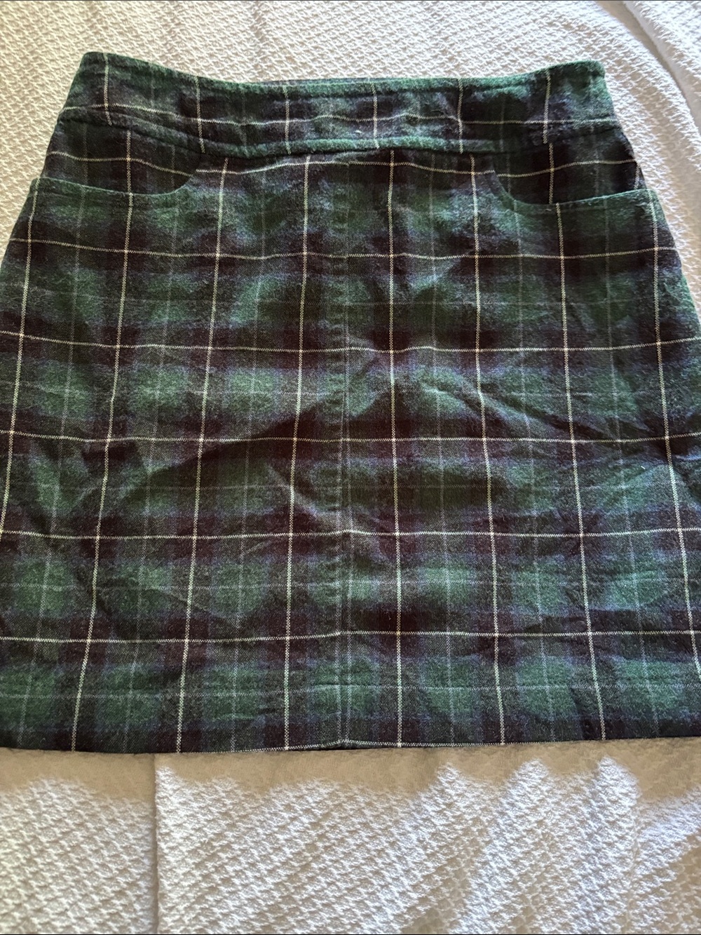 Women’s green plaid skirt